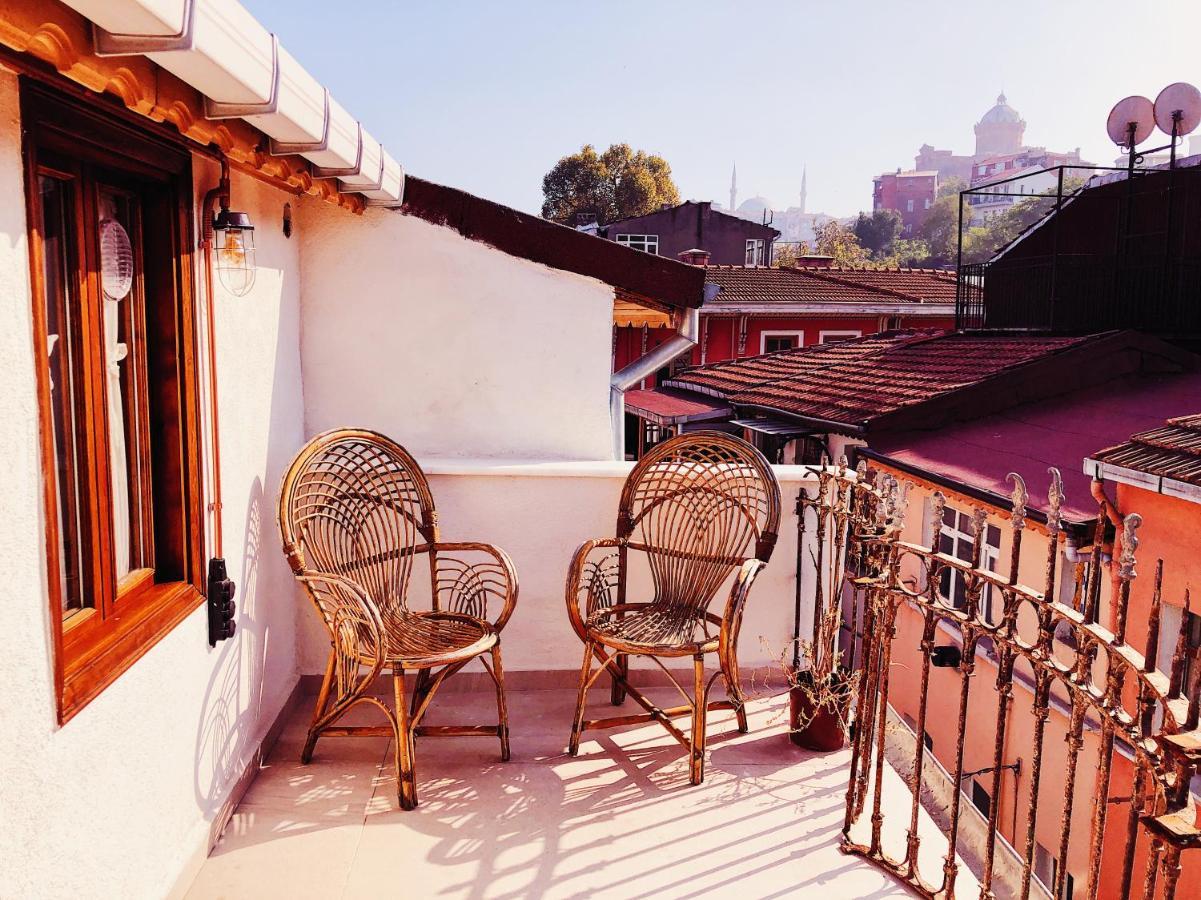 Your House In Balat Istanbul Exterior photo